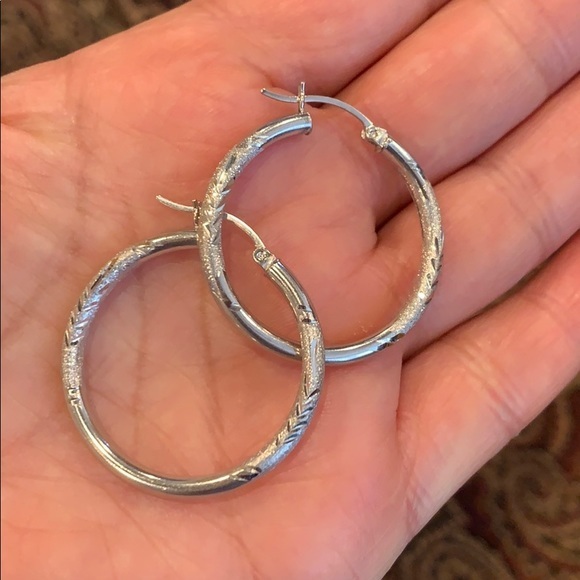 Jewelry - 14K White Gold 1.25 inches Hoop Earrings 3mm